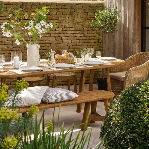 GARDEN TRADING Hawthorne Oval Dining Bench, Natural - Image 3