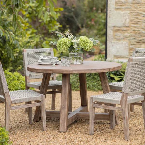 GARDEN TRADING Chilford Solid Wood Round Dining Table, Natural - Image 3